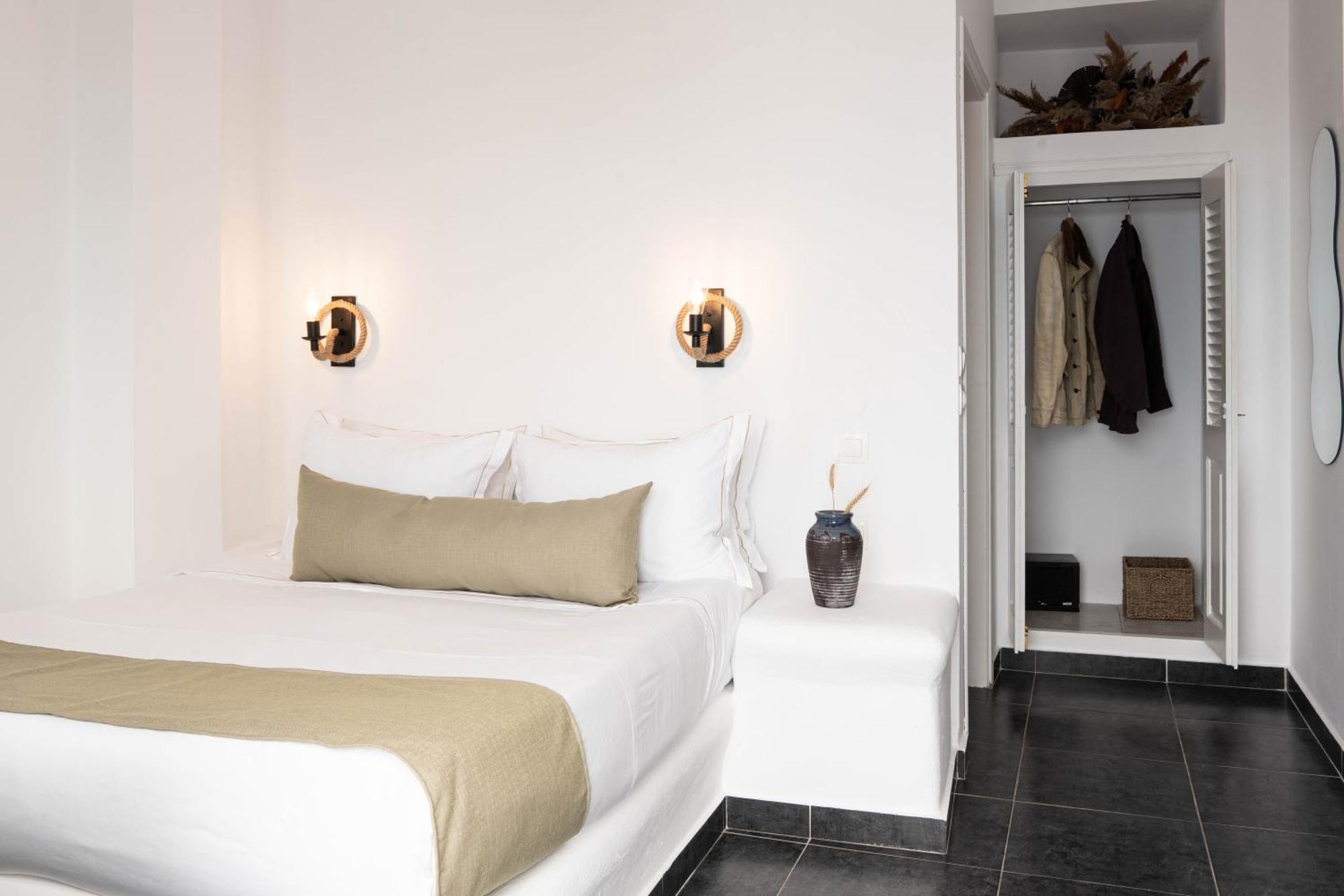 Bed and Breakfast La Roka, Cliffside Memories Имеровигли Экстерьер фото
